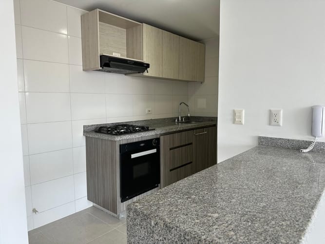 Apartamento de 2 alcobas en venta en Bolivar, Bucaramanga, 66 m² · foto 4 de 14