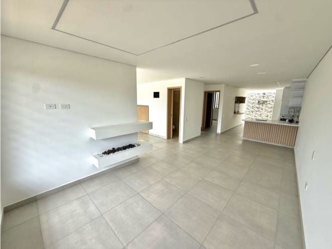 Casa en venta en La Ceja, 174 m² · foto 3 de 19