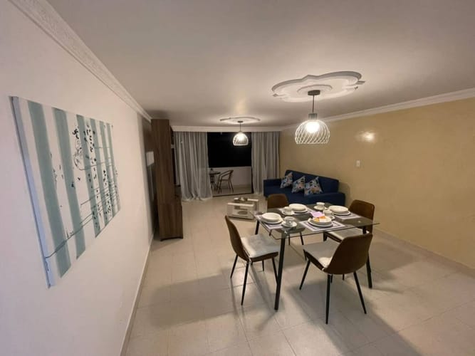 Apartamento de 3 alcobas en venta en Cañaveral, Floridablanca, 93 m² · foto 2 de 6