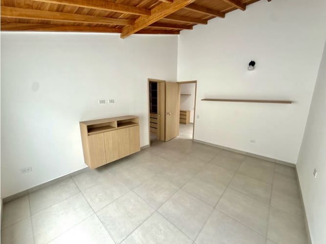 Casa en venta en La Ceja, 174 m² · foto 15 de 19