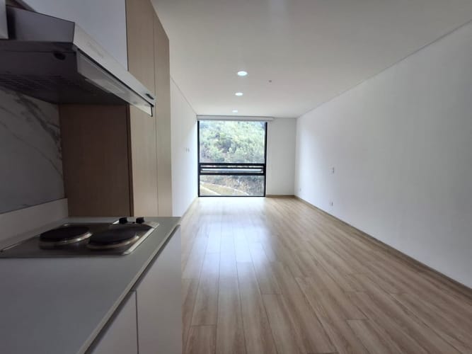 Apartaestudio en venta en Bosque De Pinos, Bogotá, 30 m² · foto 2 de 19