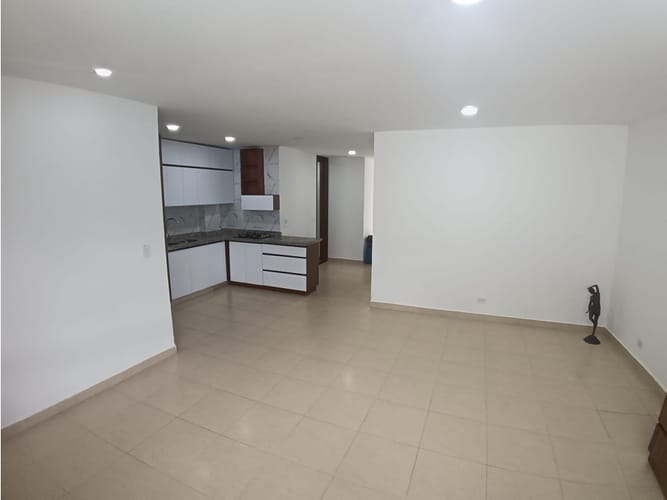 Apartamento de 3 alcobas en venta en Berlin, Armenia, 82 m² · foto 2 de 14