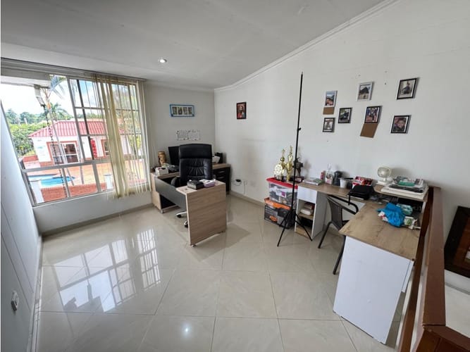 Casa de 3 alcobas en venta en Guayaquil, Armenia, 220 m² · foto 9 de 20