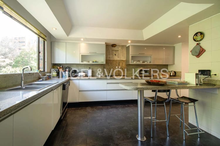 Apartamento en venta en Los Rosales, Bogotá · foto 7 de 16