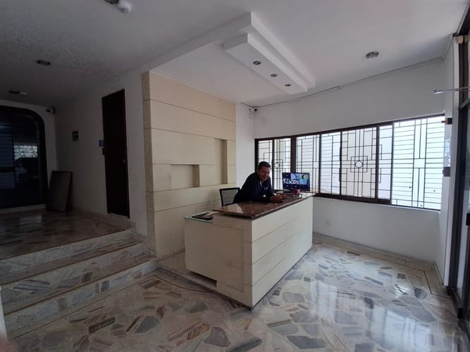Apartamento de 3 alcobas en venta en Bellavista, Cali, 187 m² · foto 7 de 19
