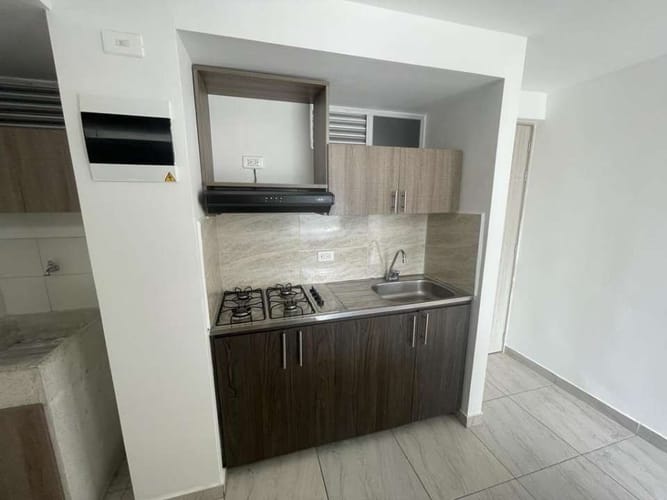 Apartamento de 2 alcobas en venta en Terranova, Bello, 40 m² · foto 4 de 14