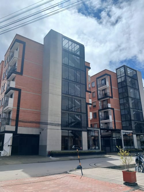 Apartamento de 3 alcobas en venta en Santa Cecilia Ii, Chía, 61 m² · foto 2 de 21