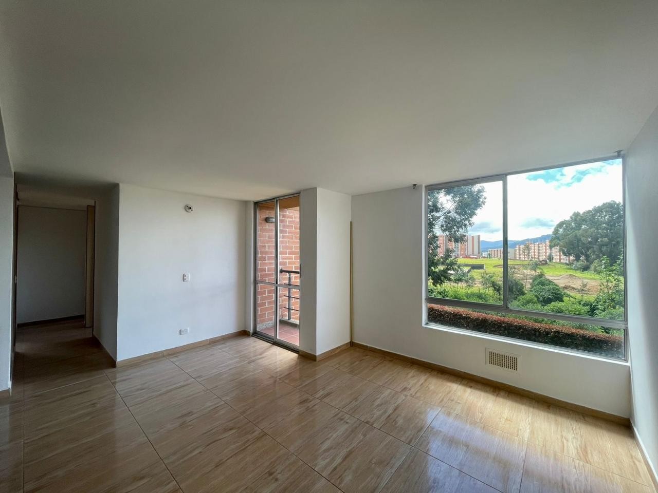 Apartamento en venta en Reservas De San Rafael, Zipaquirá · foto 2 de 17