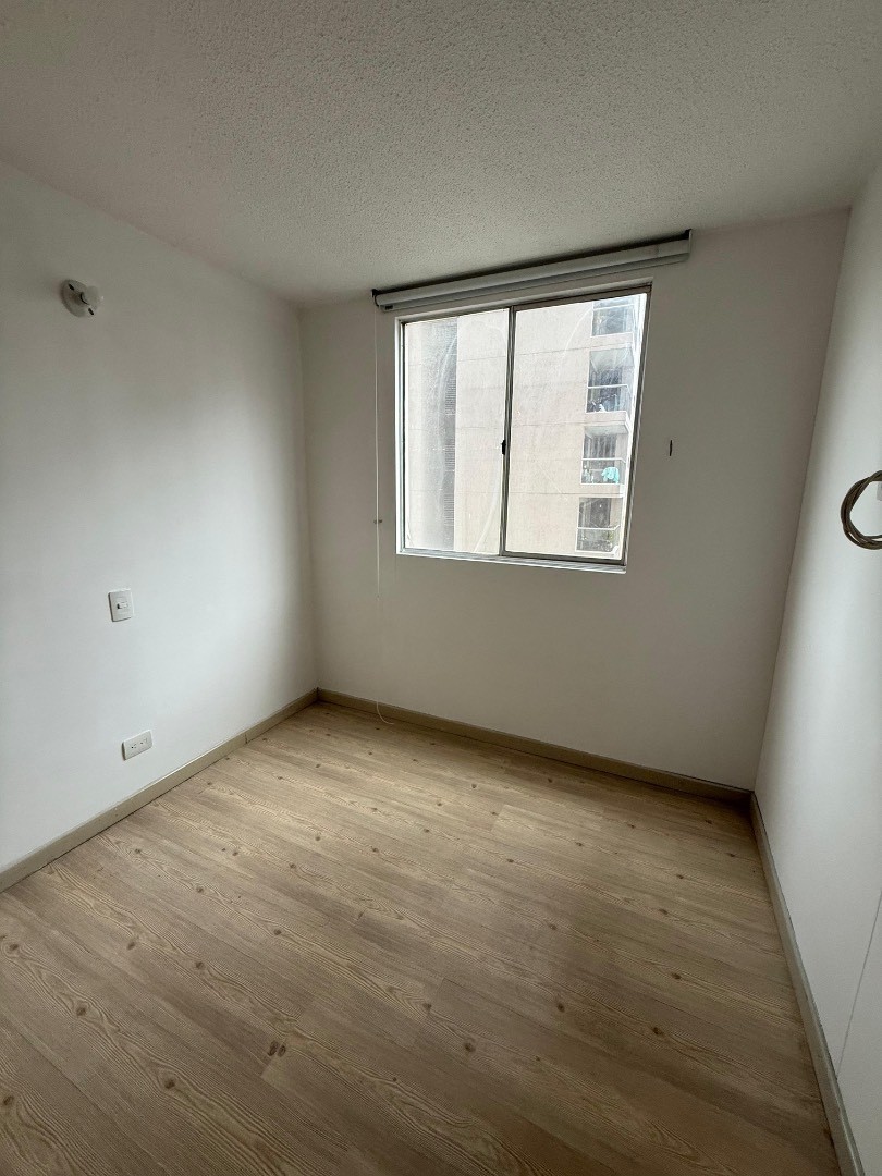 Apartamento en venta en San German, Medellín · foto 8 de 19