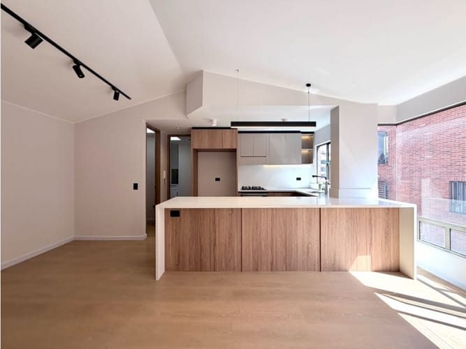 Apartamento en venta en San Patricio, Bogotá · foto 3 de 16