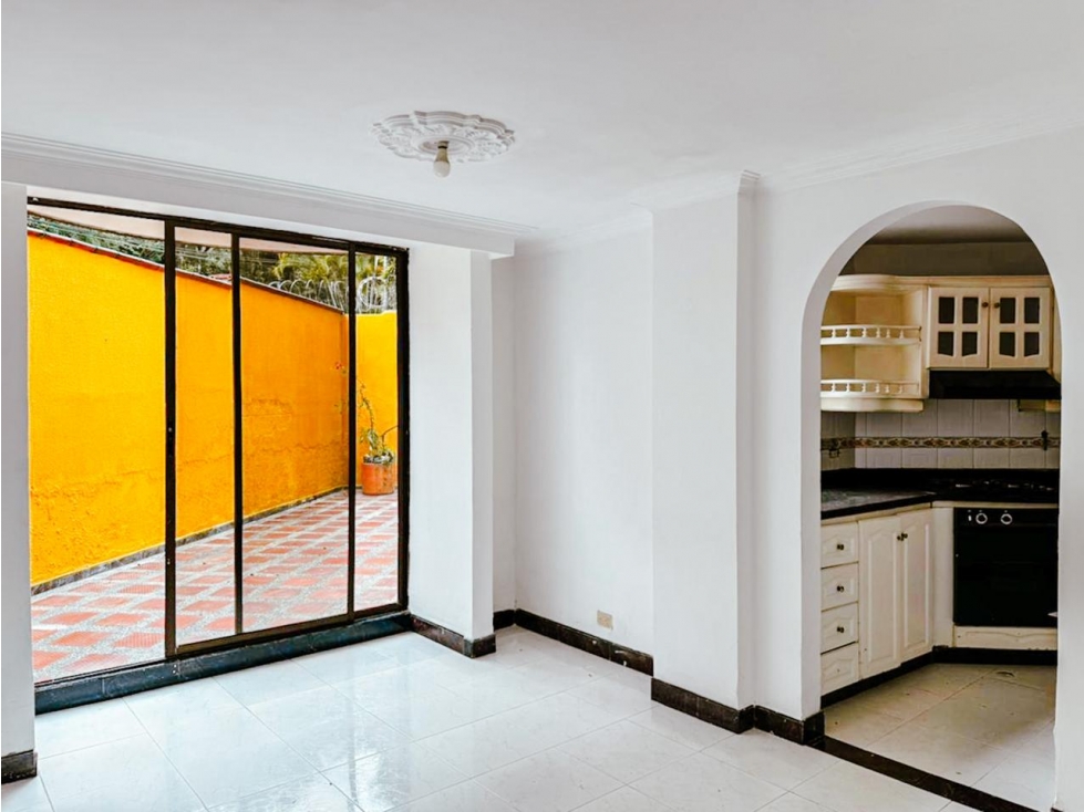 Apartamento en venta en El Poblado, Medellín · foto 3 de 16