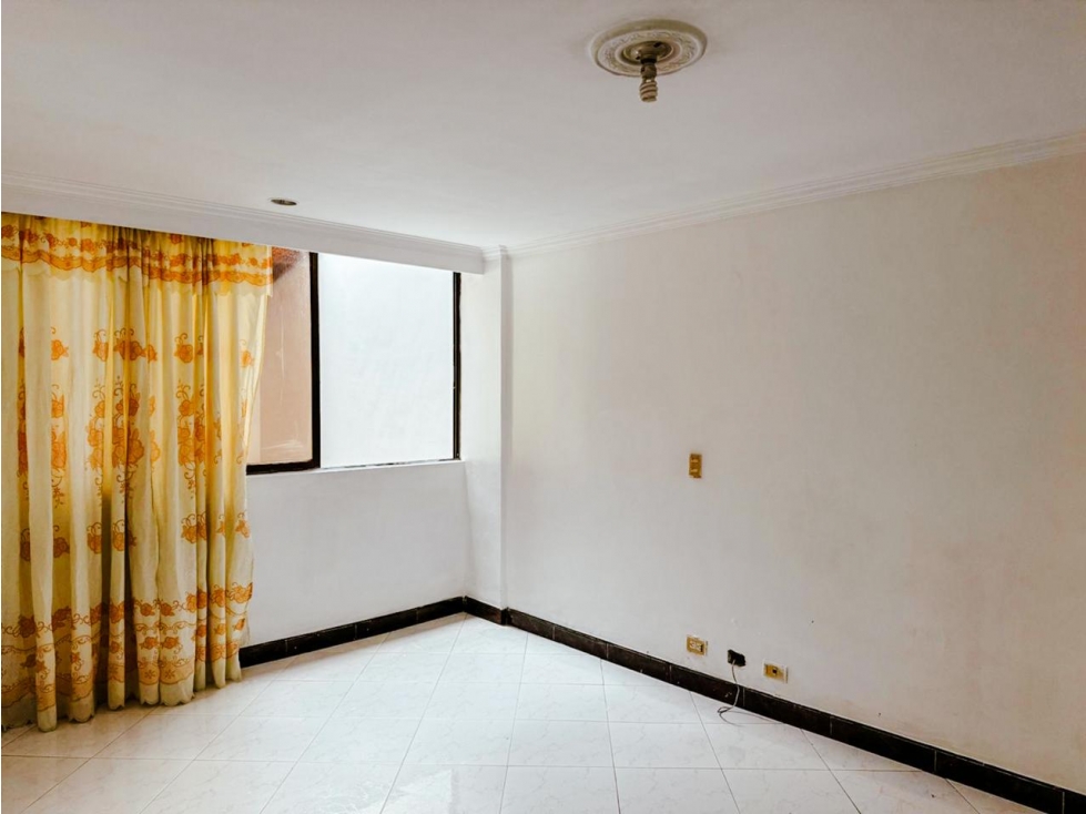 Apartamento en venta en El Poblado, Medellín · foto 6 de 16