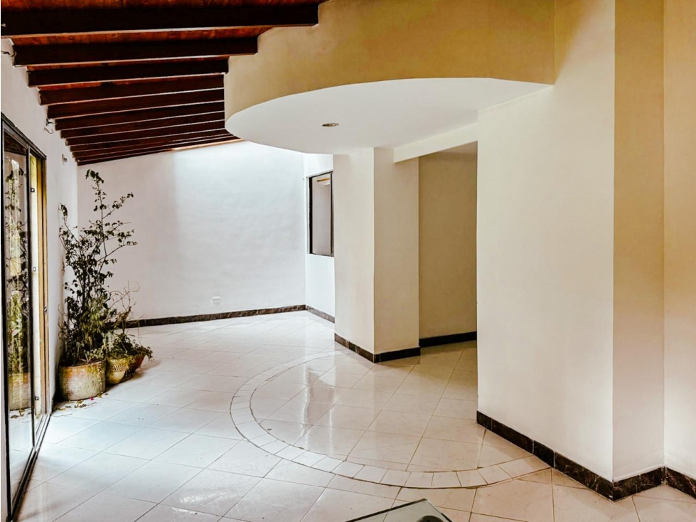 Apartamento en venta en El Poblado, Medellín · foto 12 de 16
