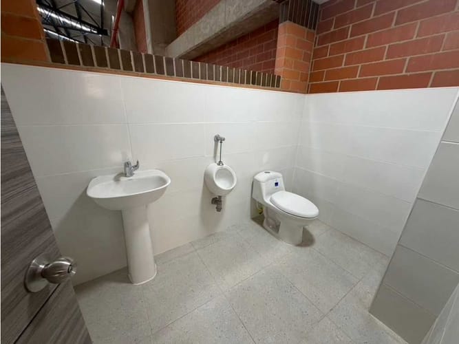 Bodega en arriendo en Siberia, Cota, 2078 m² · foto 16 de 16