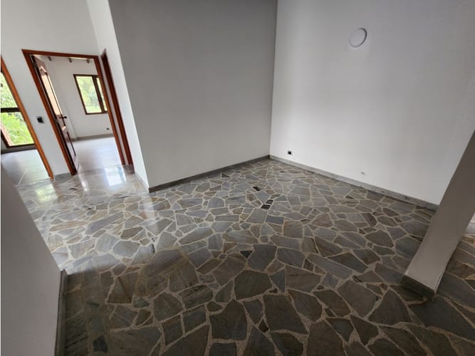Apartamento en venta en El Poblado, Medellín · foto 7 de 13