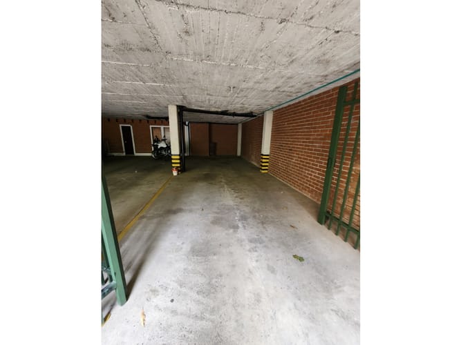 Apartamento en venta en El Poblado, Medellín · foto 8 de 13