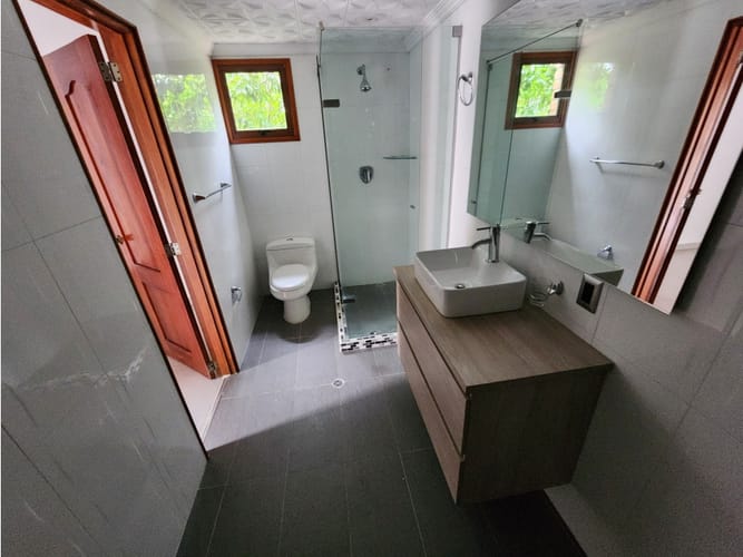 Apartamento en venta en El Poblado, Medellín · foto 10 de 13