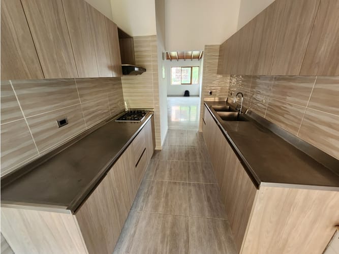 Apartamento en venta en El Poblado, Medellín · foto 13 de 13