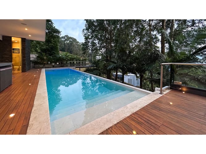 Casa de 4 alcobas en venta en El Poblado, Medellín, 700 m² · foto 10 de 24