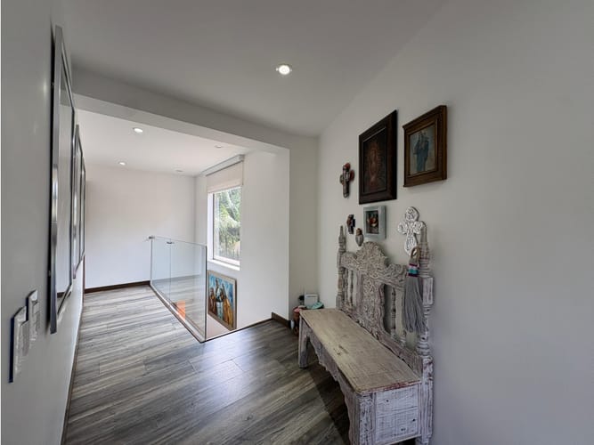 Casa de 3 alcobas en venta en La Mosquita, Guarne, 310 m² · foto 17 de 24