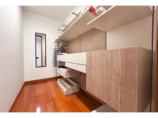 Casa de 4 alcobas en venta en El Poblado, Medellín, 700 m² · foto 22 de 24