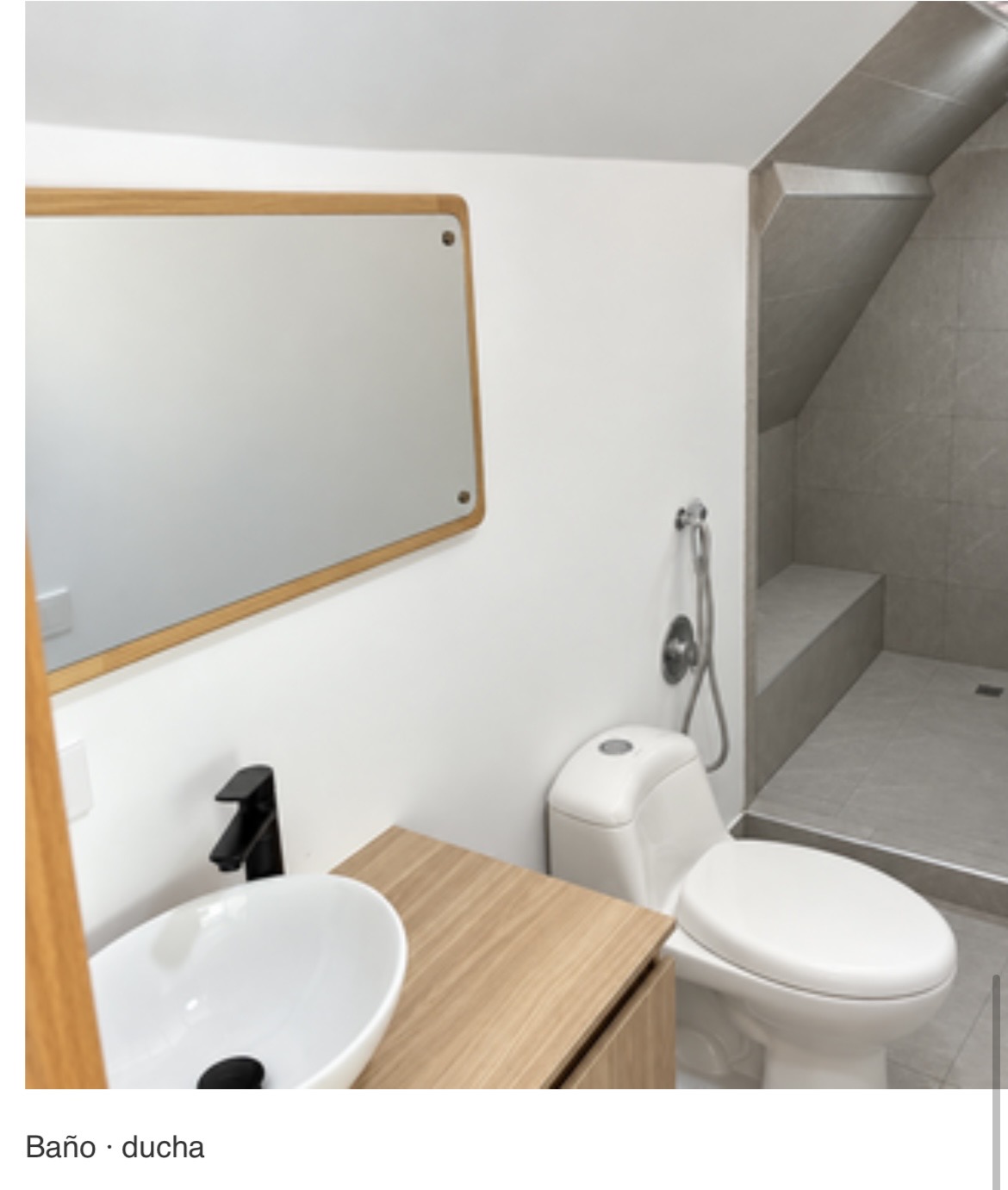 Casa en arriendo en Chicó Navarra, Bogotá · foto 13 de 17