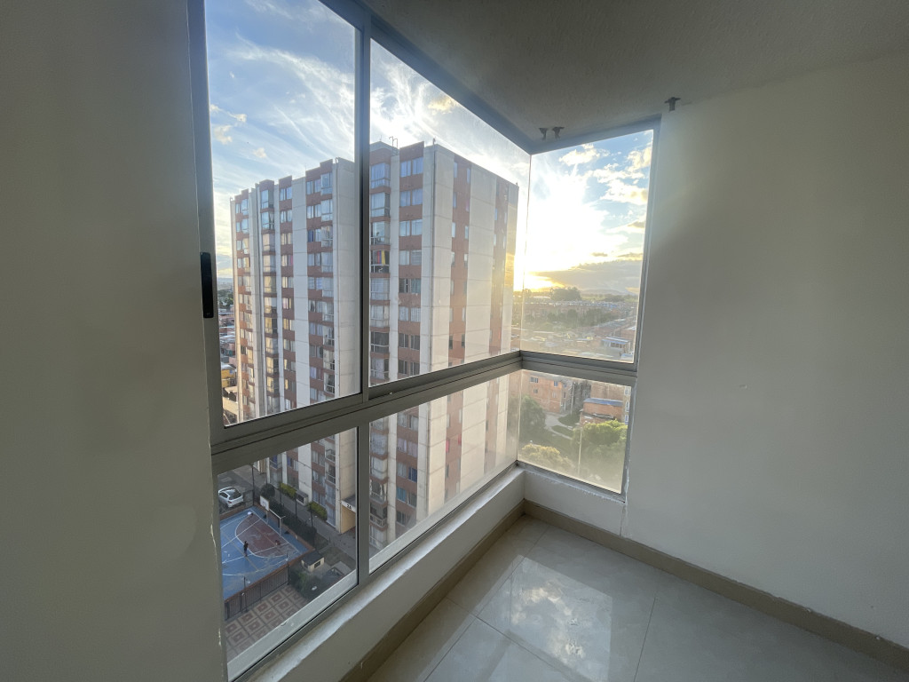 Apartamento en venta en Tierra Buena, Bogotá · foto 4 de 23