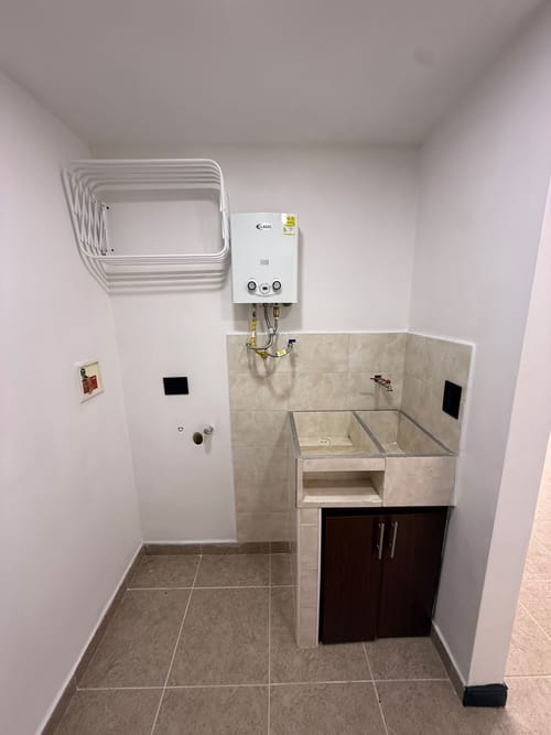 Apartaestudio en venta en Calasanz, Medellín, 37 m² · foto 7 de 13