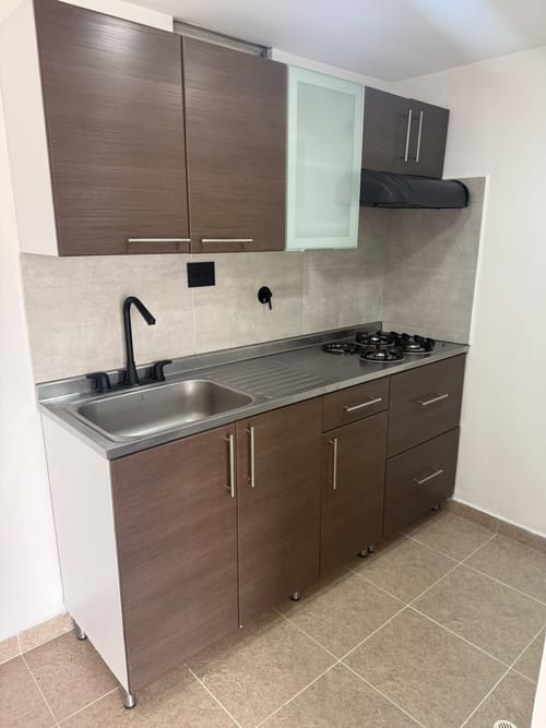 Apartaestudio en venta en Calasanz, Medellín, 37 m² · foto 5 de 13