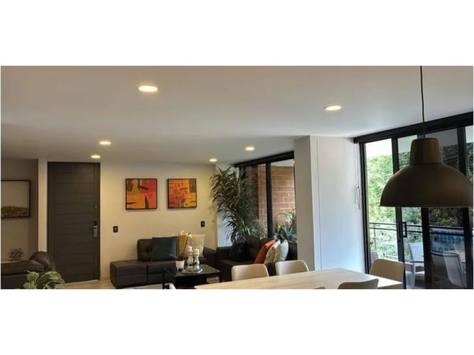 Apartamento de 3 alcobas en venta en El Poblado, Medellín, 148 m² · foto 8 de 24