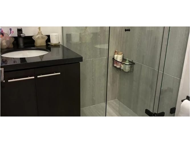 Apartamento de 3 alcobas en venta en El Poblado, Medellín, 148 m² · foto 14 de 24