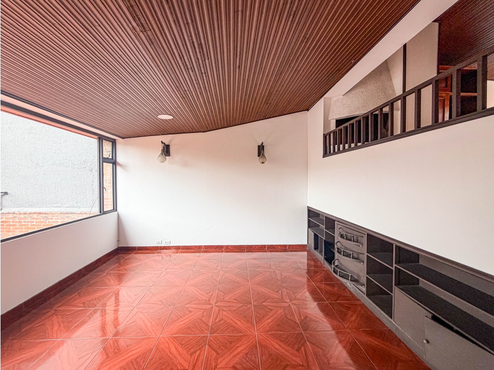 Apartamento en venta en Quinta Camacho, Bogotá · foto 2 de 17