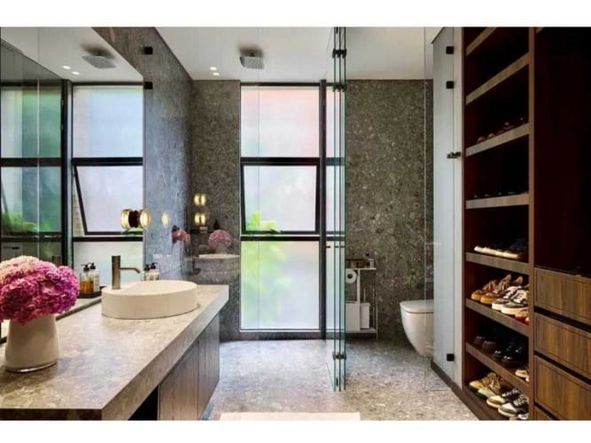 Apartamento de 3 alcobas en venta en El Poblado, Medellín, 285 m² · foto 16 de 21