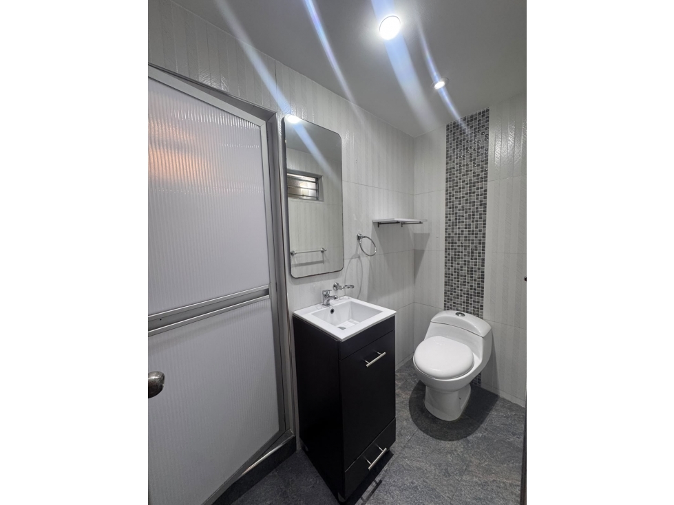 Casa en venta en Alamos, Bogotá · foto 11 de 17