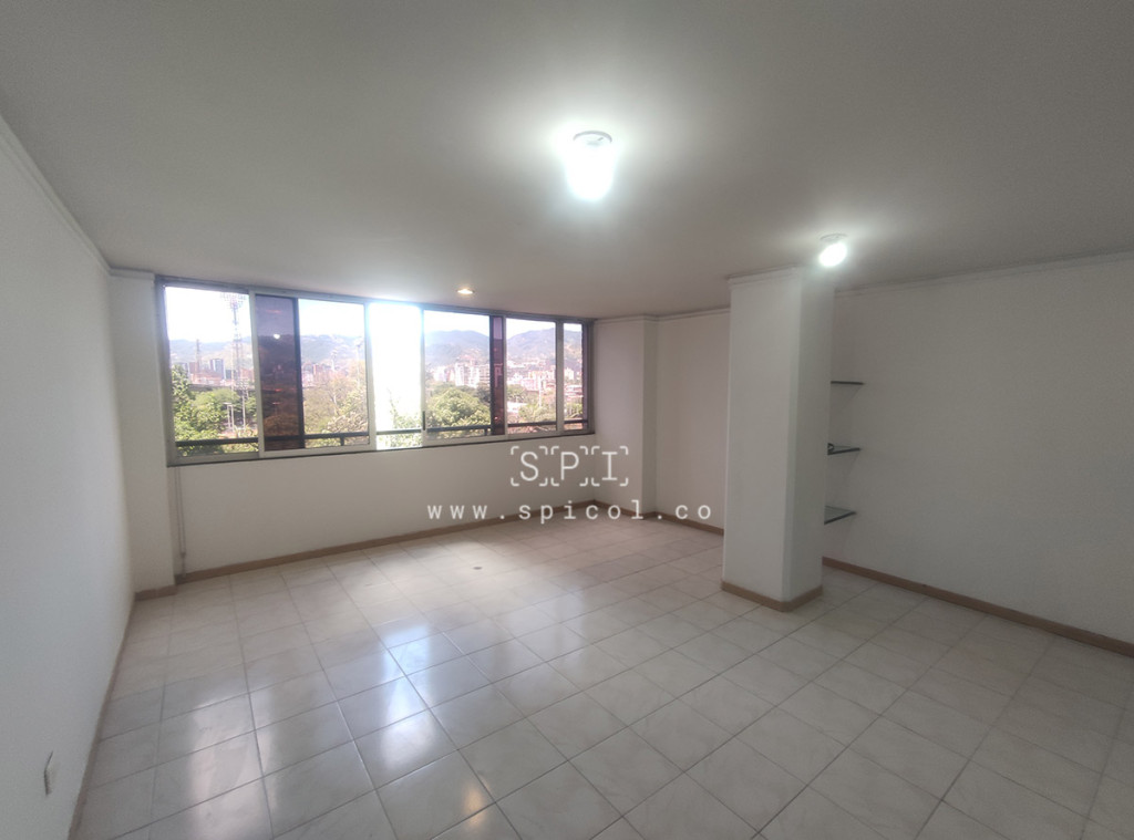 Apartamento en arriendo en Laureles, Medellín · foto 4 de 17