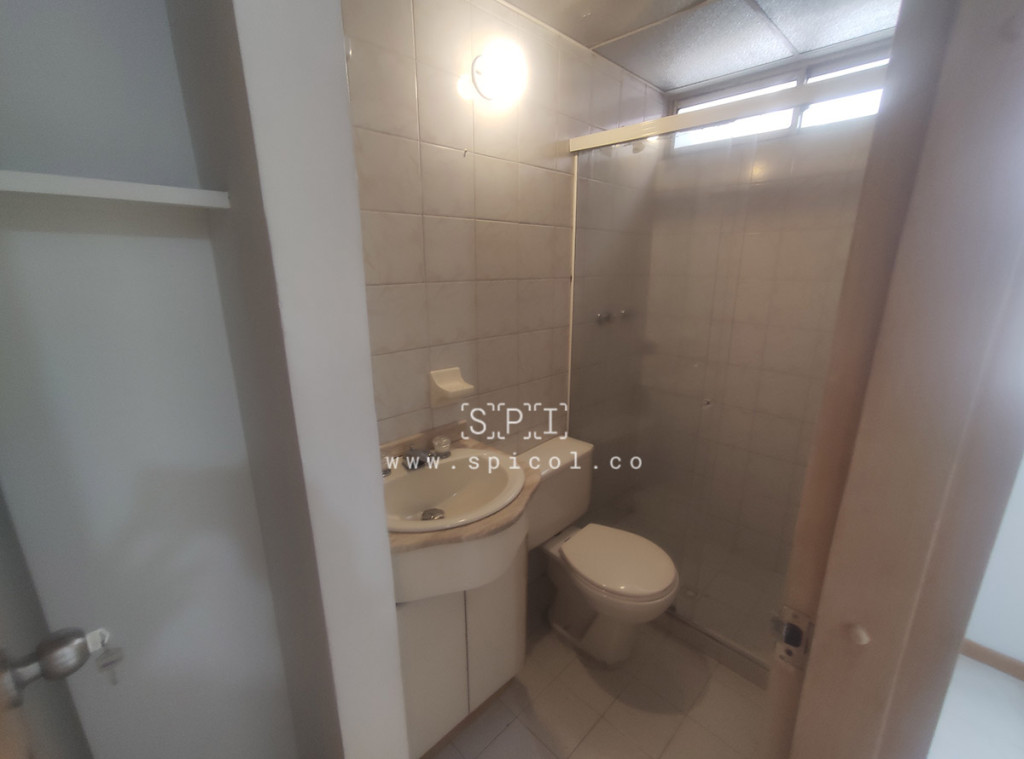 Apartamento en arriendo en Laureles, Medellín · foto 7 de 17