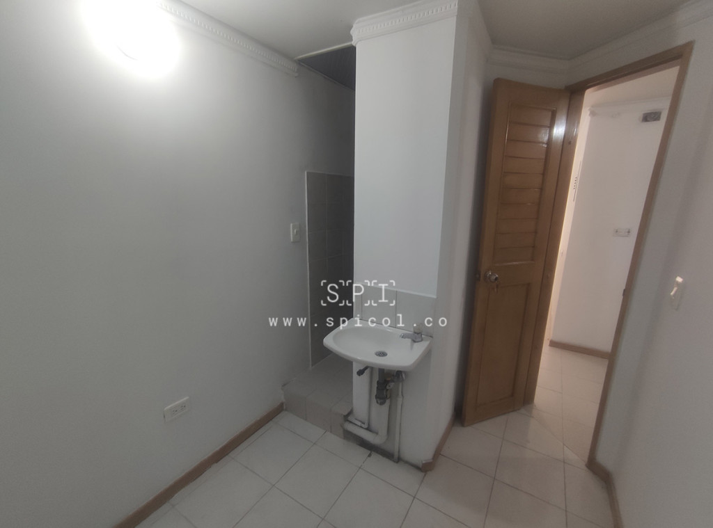 Apartamento en arriendo en Laureles, Medellín · foto 17 de 17