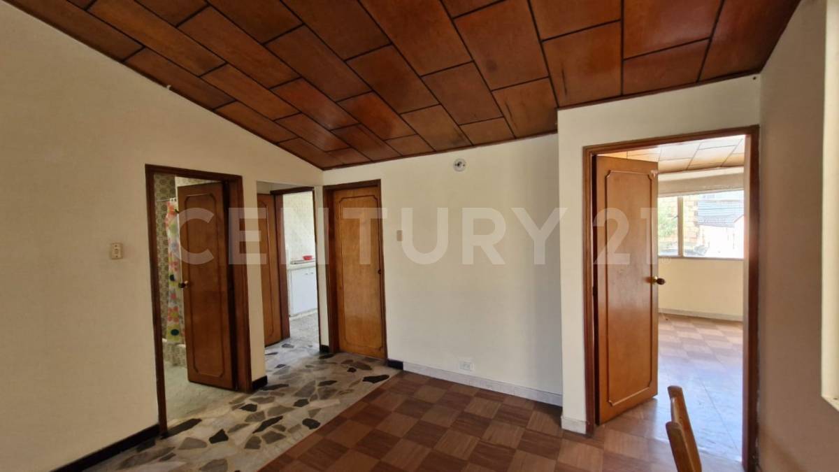 Casa en venta en Normandia, Bogotá · foto 6 de 18