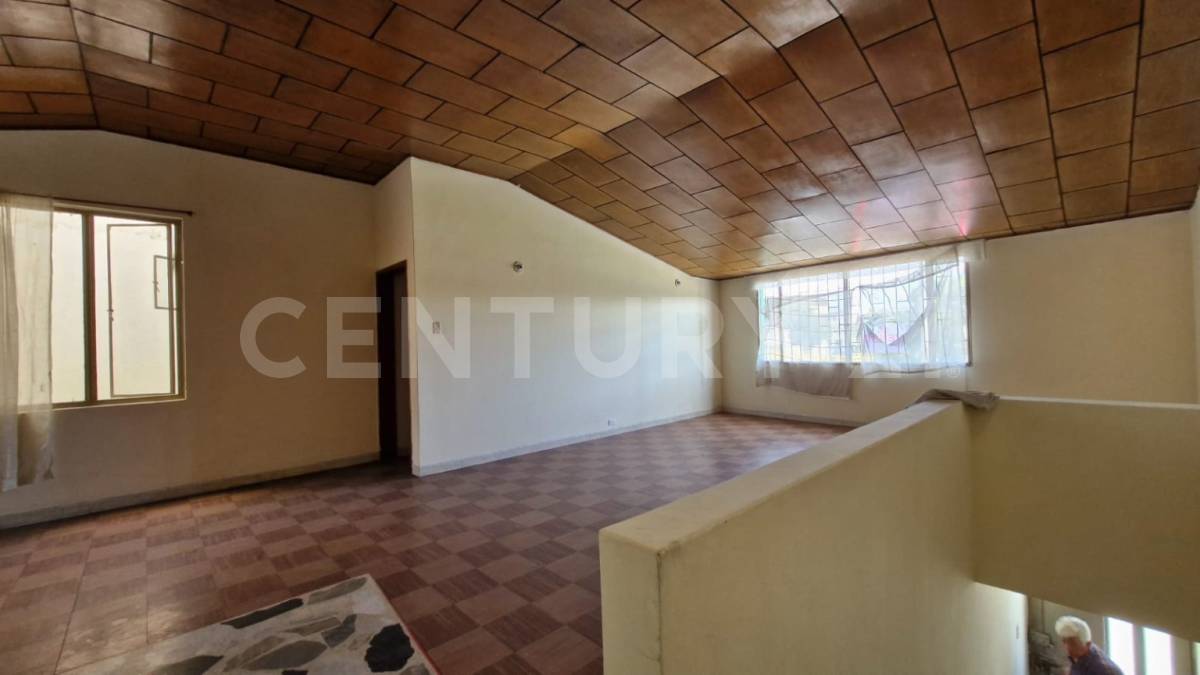 Casa en venta en Normandia, Bogotá · foto 7 de 18