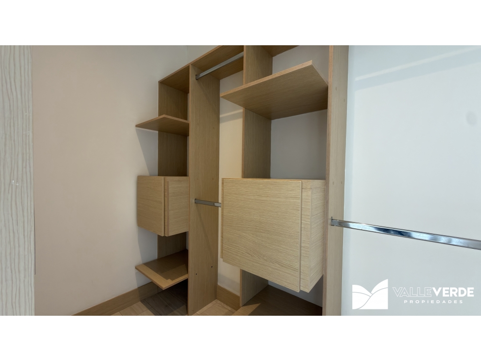Apartamento en venta en El Poblado, Medellín · foto 11 de 16