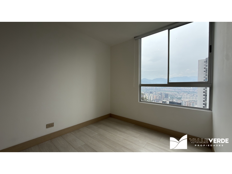 Apartamento en venta en El Poblado, Medellín · foto 12 de 16