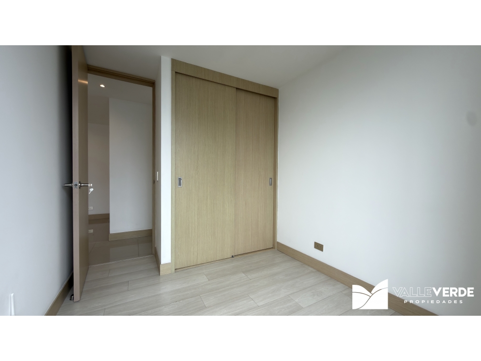 Apartamento en venta en El Poblado, Medellín · foto 13 de 16