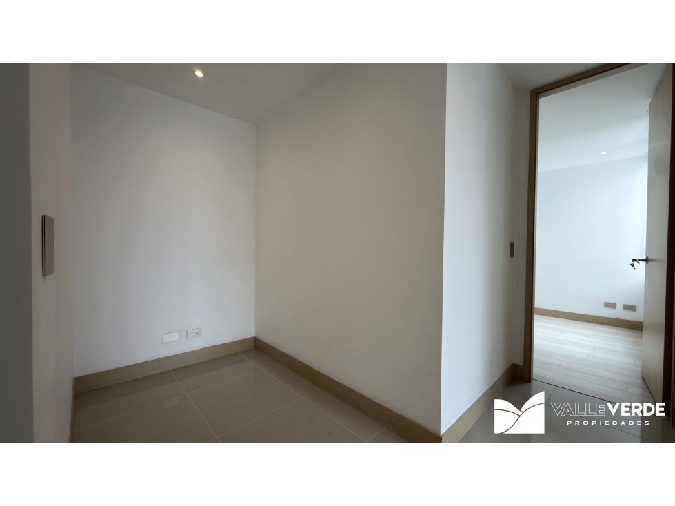 Apartamento en venta en El Poblado, Medellín · foto 15 de 16
