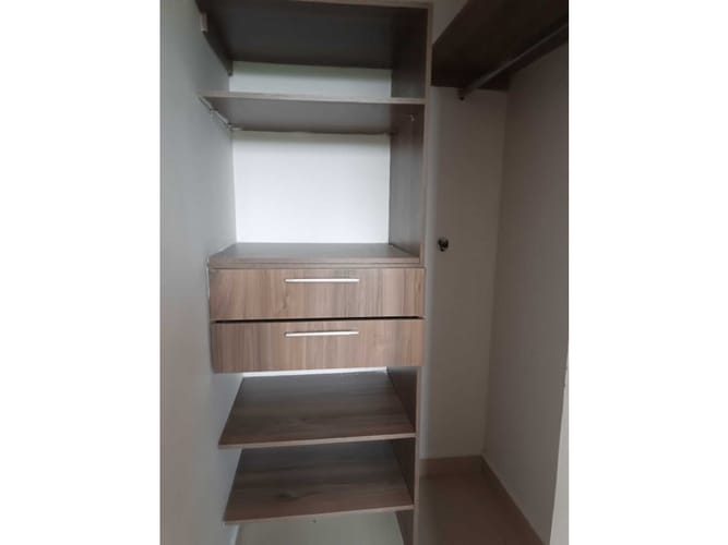 Apartamento de 3 alcobas en venta en Zona Industrial 1, Bello, 56 m² · foto 20 de 24