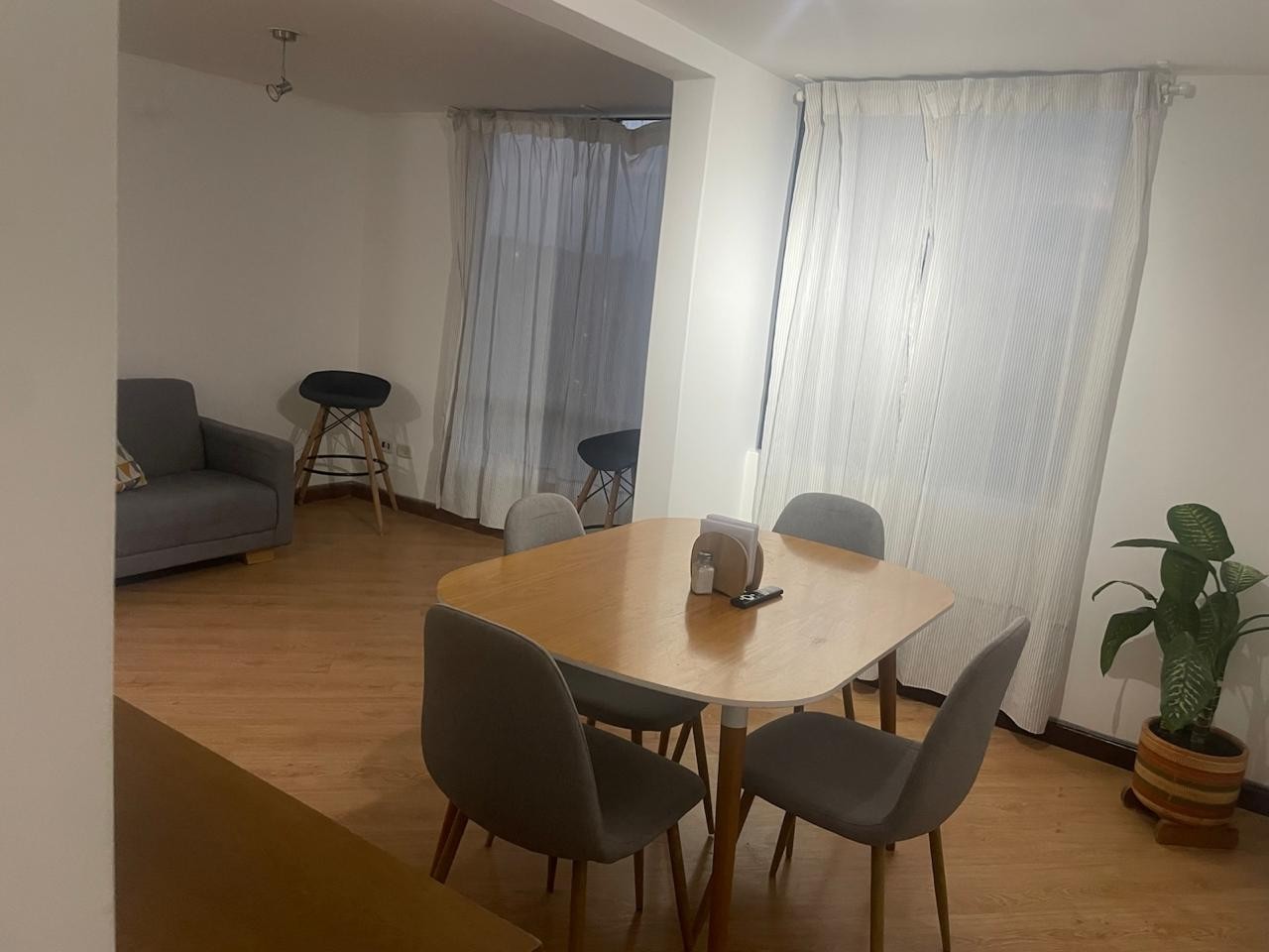 Apartamento en arriendo en Fontibon, Bogotá · foto 3 de 8