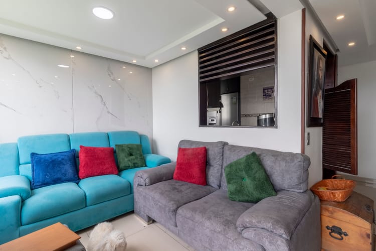 Apartamento de 3 alcobas en venta en San Miguel, Bogotá, 73 m² · foto 2 de 16