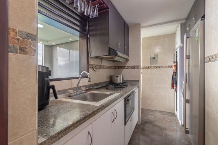 Apartamento de 3 alcobas en venta en San Miguel, Bogotá, 73 m² · foto 7 de 16