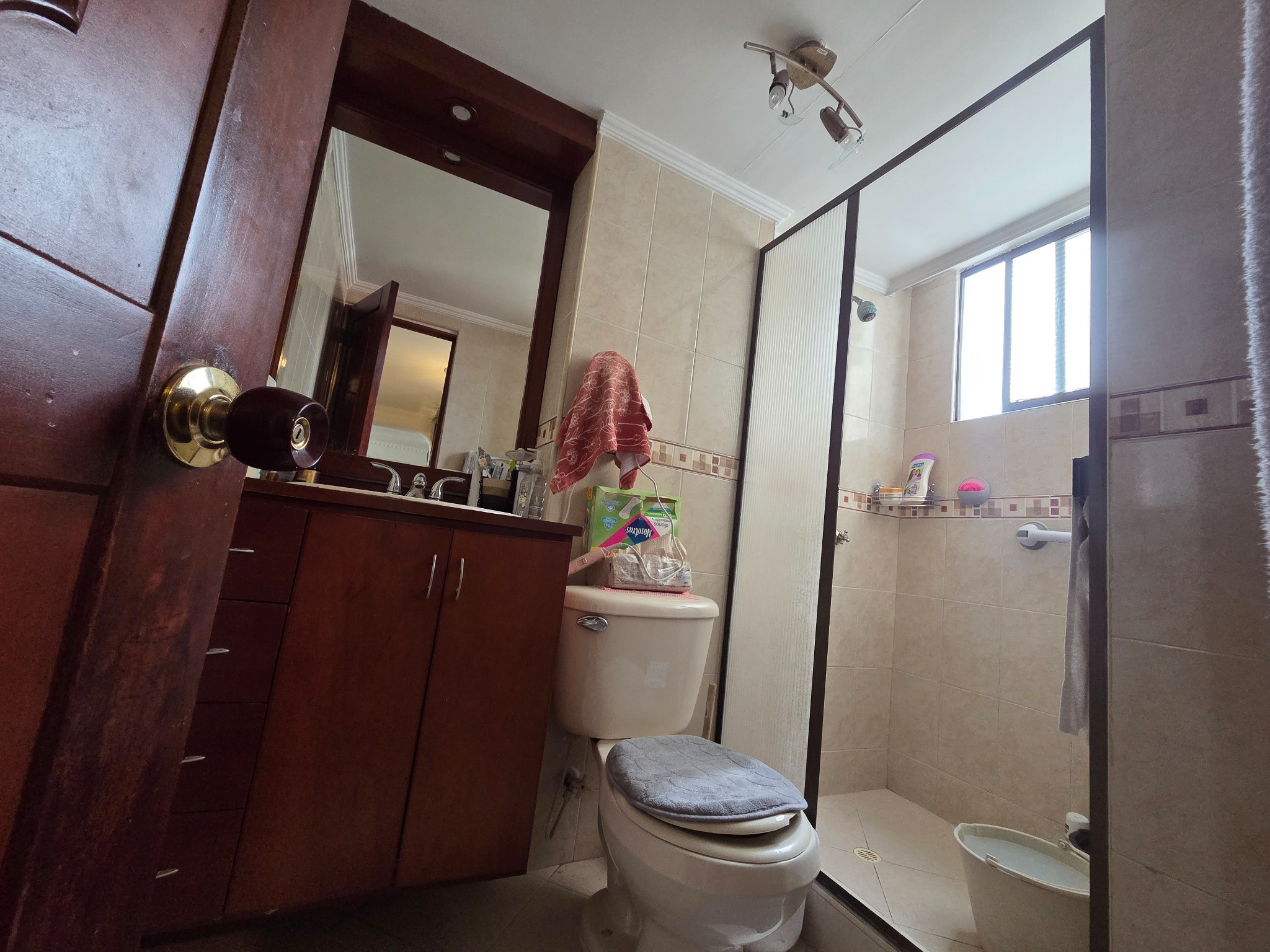 Apartamento en venta en Quinta Paredes, Bogotá · foto 15 de 24