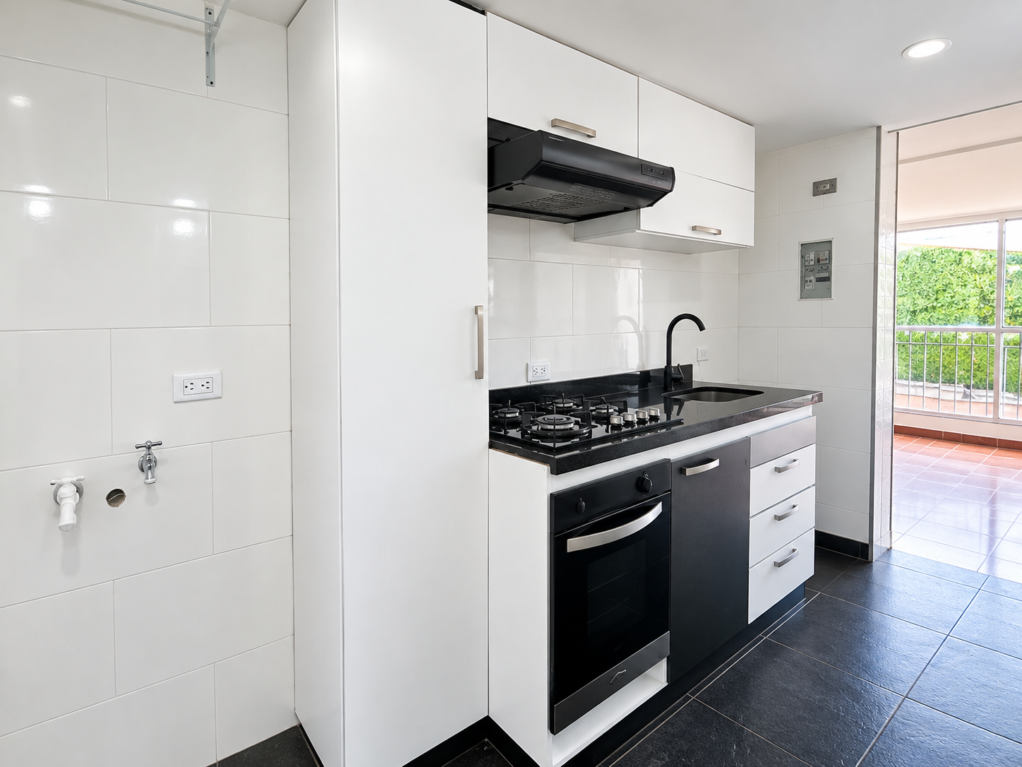 Apartamento en venta en Verbenal San Antonio, Bogotá · foto 3 de 7