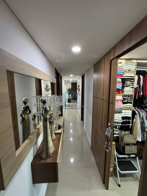 Apartamento de 3 alcobas en venta en Lorena, Medellín, 110 m² · foto 8 de 18